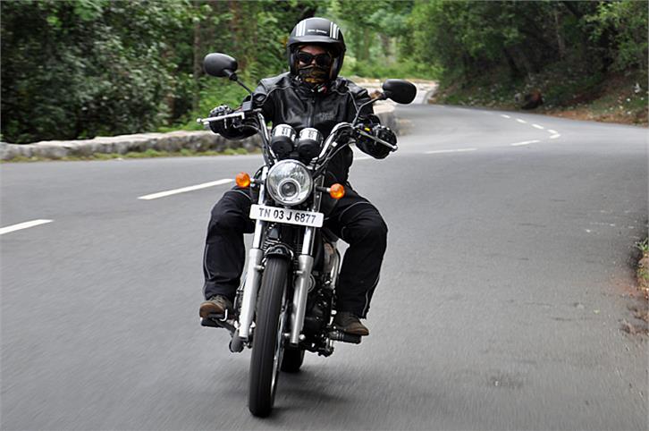Royal Enfield Thunderbird 500 first ride, review and video